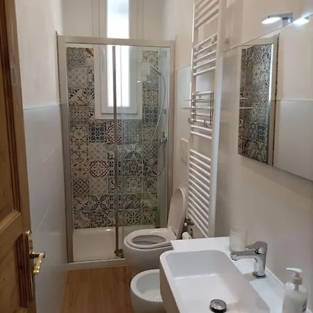 Casa 4 Stagioni 2 *
